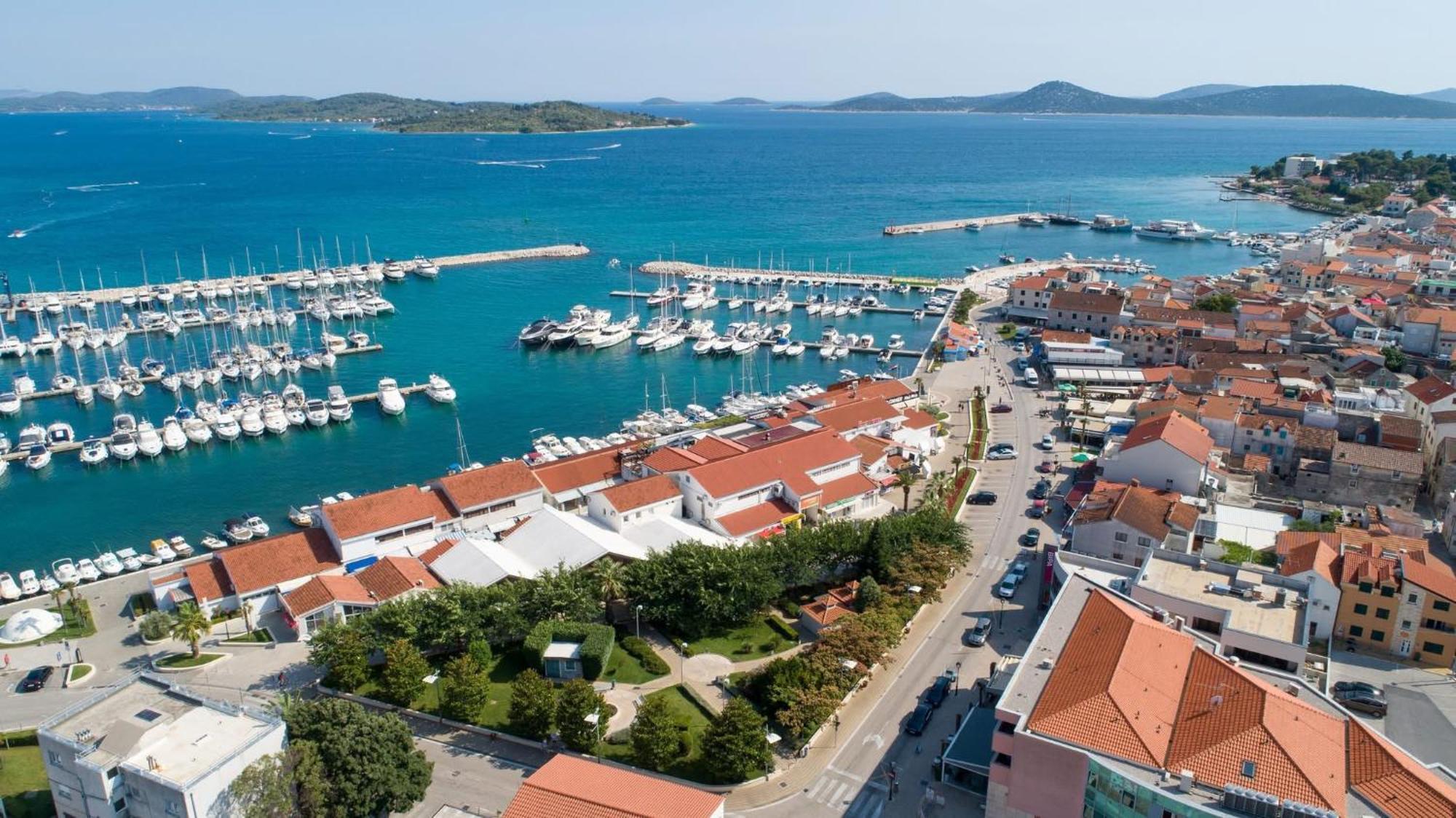 Apartmani Mira Водице Экстерьер фото