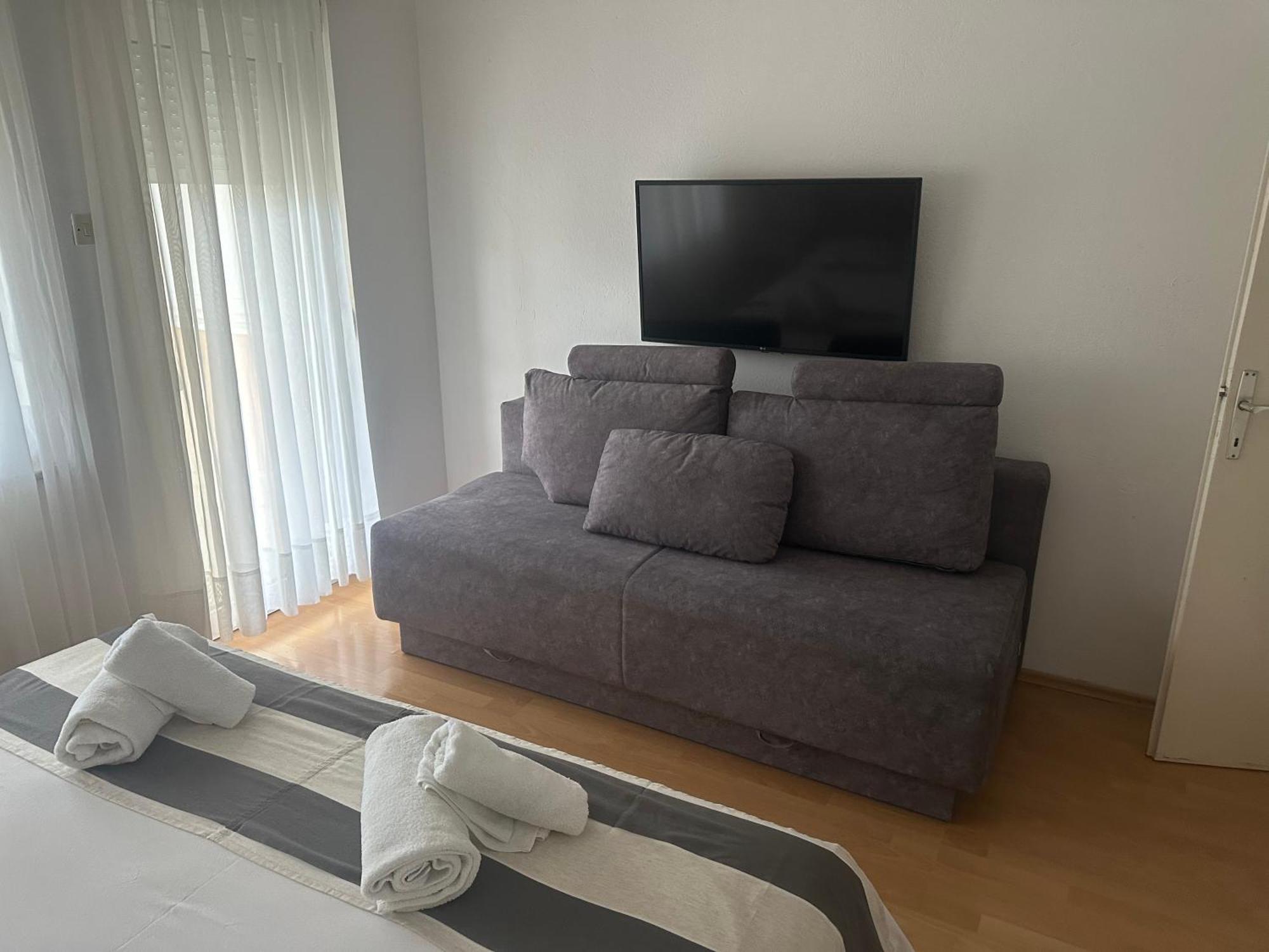 Apartmani Mira Водице Экстерьер фото