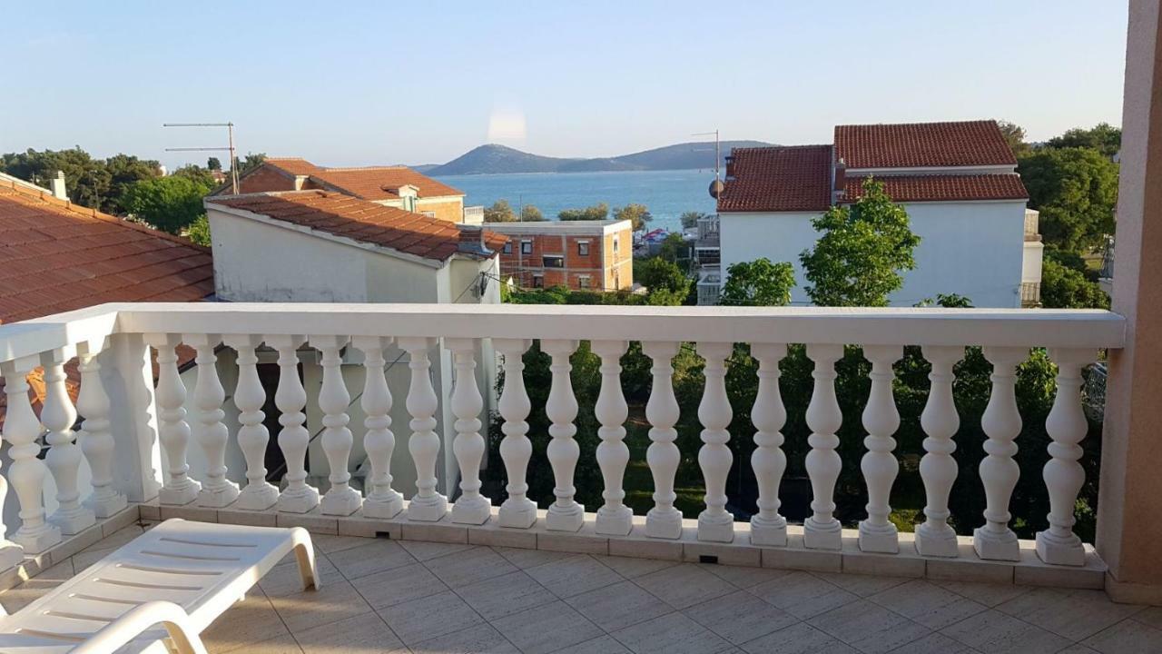 Apartmani Mira Водице Экстерьер фото